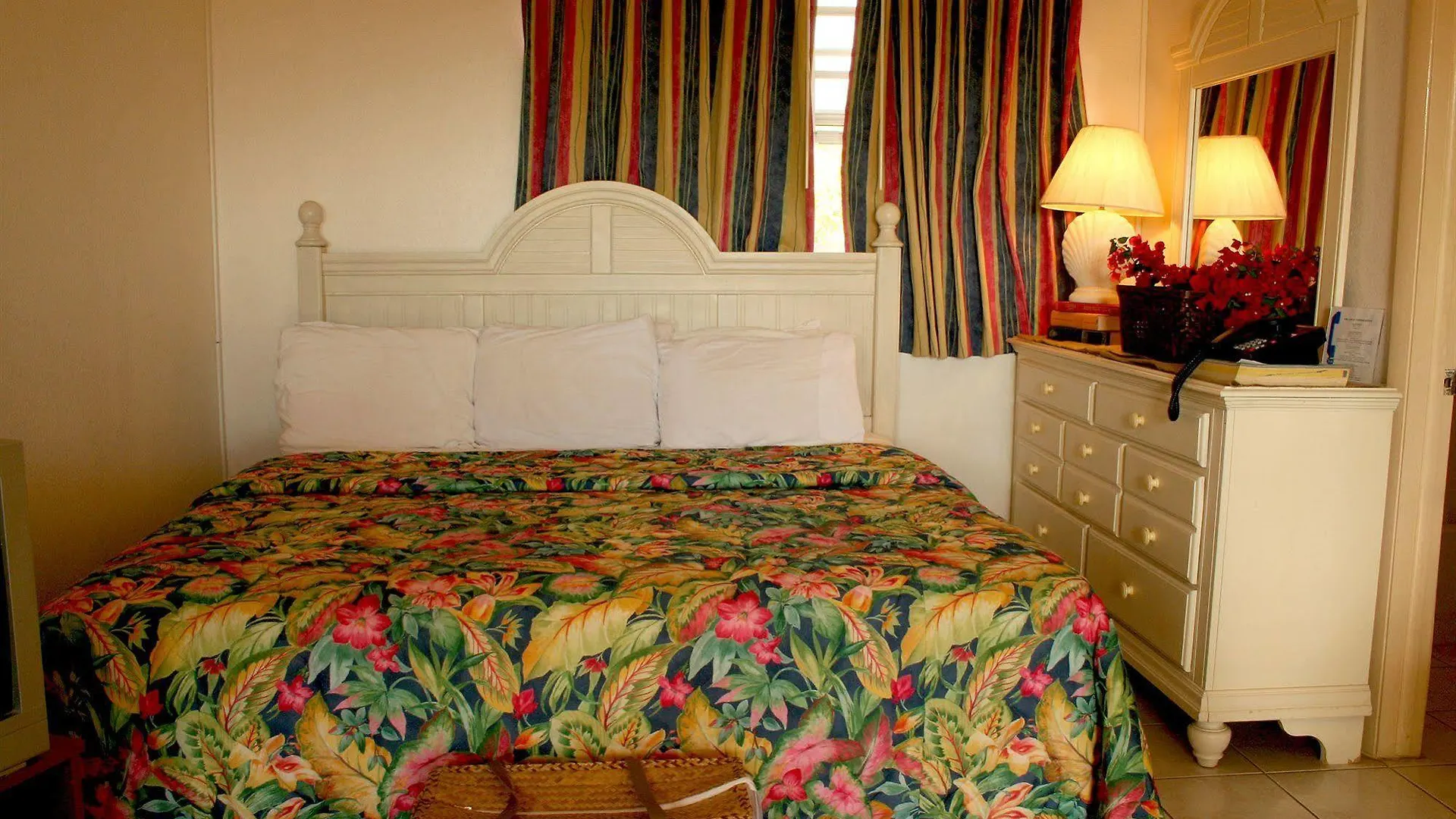 Lodge Ocean Pearl Bonefishing Resort High Rock Bahamas